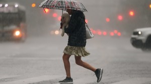 Qué es la "lluvia negra" y cuándo se dará en Argentina
